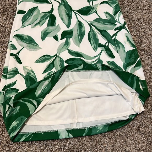 Alfani, size 10.  Green and white soft fabric.  Worn once.  Very good condition. - Picture 7 of 8